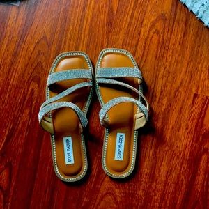 Steve Madden sandal